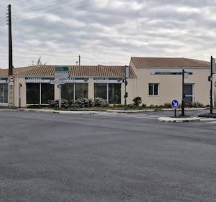 `photo de l'établissement de ${name}`