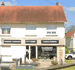 `photo de l'établissement de ${name}`