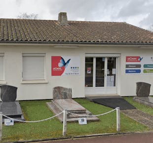 `photo de l'établissement de ${name}`
