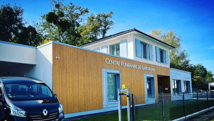 Photographie de Pompes Funèbres Santilly de Lamorlaye