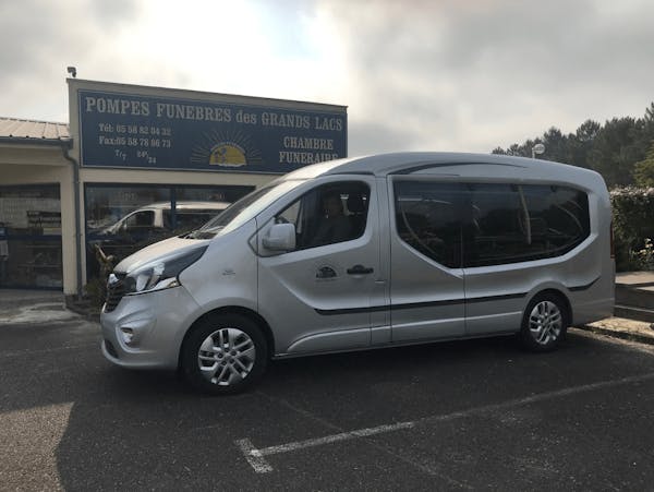 Photographie de la Pompes Funèbres des Grands Lacs de Biscarrosse