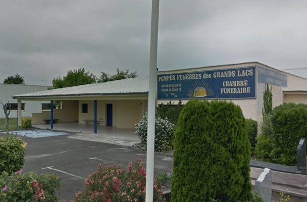 Photographie de la Pompes Funèbres des Grands Lacs de Biscarrosse