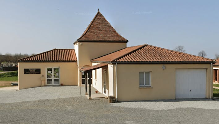 Photographie de la Pompes Funèbres Michel André de Salignac-Eyvigues