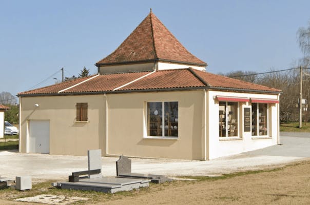 Photographie de la Pompes Funèbres Michel André de Salignac-Eyvigues