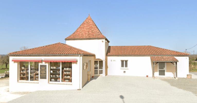 Photographie de la Pompes Funèbres Michel André de Salignac-Eyvigues