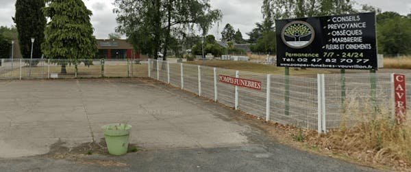 Photographie de la Pompes Funèbres du Vouvrillon de Monnaie


