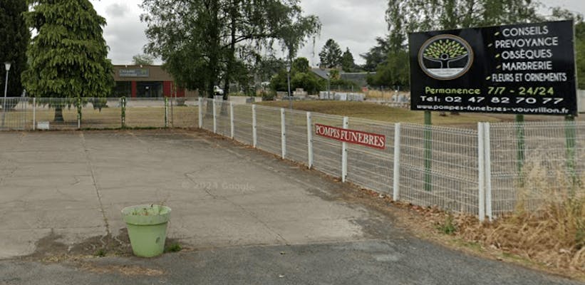 Photographie de la Pompes Funèbres du Vouvrillon de Monnaie