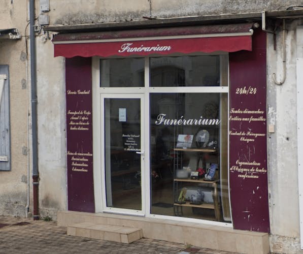 Photographie de la Pompes Funèbres Quantin Dubreuil de Saint-Aigulin