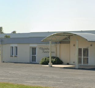 `photo de l'établissement de ${name}`