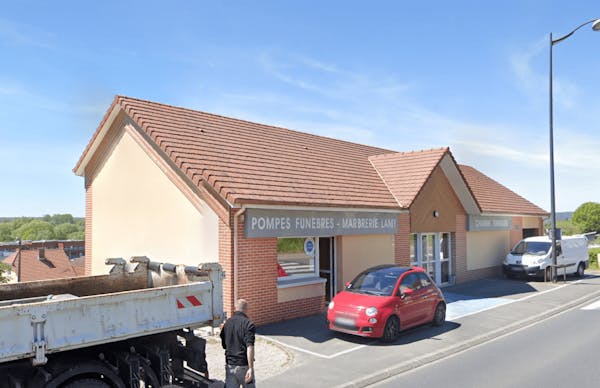 Photographie de la Pompes Funèbres Marbrerie Lamy du Trait