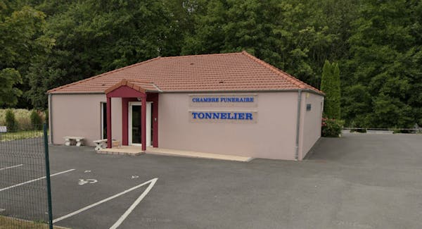 Photographie Funérarium de TONNELIER Pompes Funèbres Marbrerie de Charleville-Mézières
