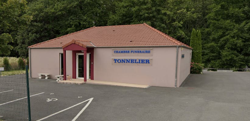 Photographie Funérarium de TONNELIER Pompes Funèbres Marbrerie de Charleville-Mézières