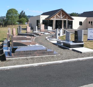 `photo de l'établissement de ${name}`