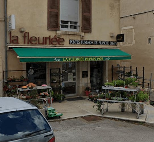 Photographie de la Pompes Funèbres de Franche-Comté S. LIEGEON de Pesmes