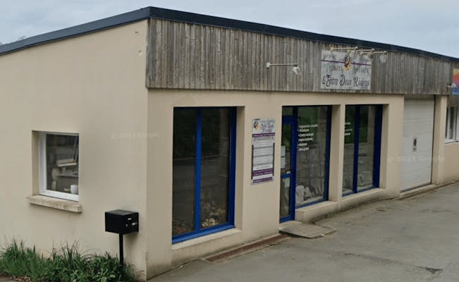 Photographie de Pompes Funèbres L'Entre Deux Rivières de Jugon-les-Lacs