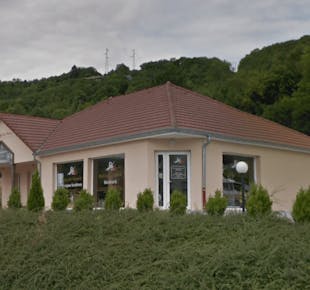 `photo de l'établissement de ${name}`