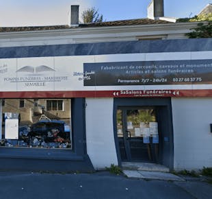 `photo de l'établissement de ${name}`