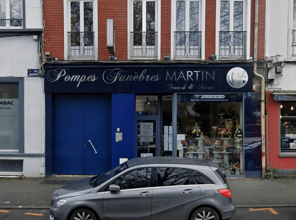 `photo de l'établissement de ${name}`