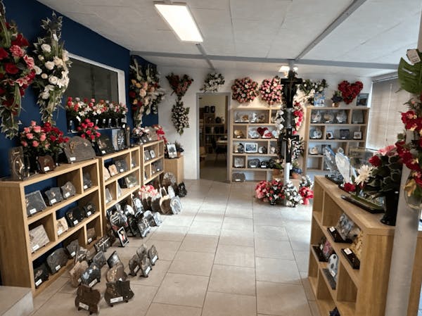 Photographie de la Pompes Funèbres Girard de Saint-Hilaire-de-Brethmas