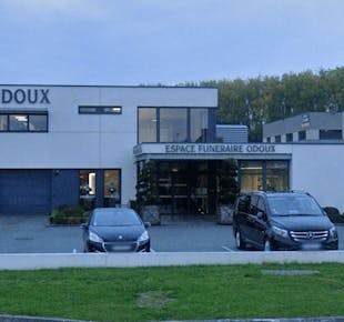`photo de l'établissement de ${name}`