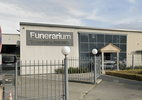 Photographie de la Pompes Funèbres Segard et Buisine de Croix
