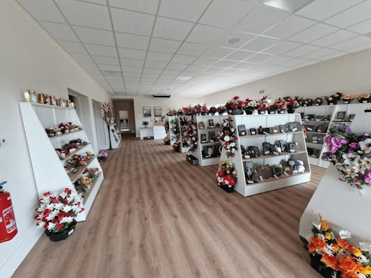 Photographie de la Pompes Funèbres Caton de Saran