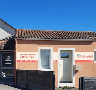 `photo de l'établissement de ${name}`