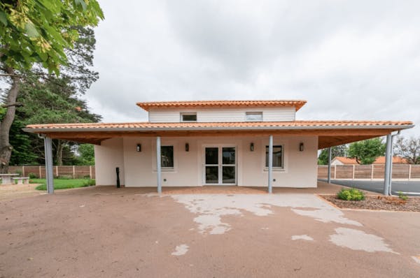 Photographie de la chambre funéraire de Pompes Funèbres Allain 