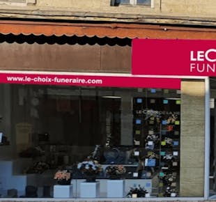 `photo de l'établissement de ${name}`