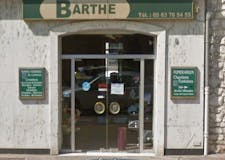Devanture de Pompes Funèbres Barthe