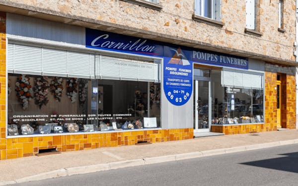 Photographie Pompes Funèbres Cornillon de Sainte-Sigolène