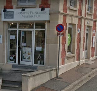 `photo de l'établissement de ${name}`