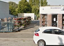 Devanture de Pompes Funèbres et Marbrerie Triboulet
