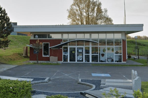 Photographie de la Pompes Funèbres - Marbrerie Leleu de Campigneulles-les-Petites