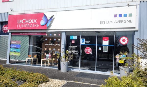 Photographie de la Pompes Funèbres LEYLAVERGNE - Le Choix Funéraire de Chinon
