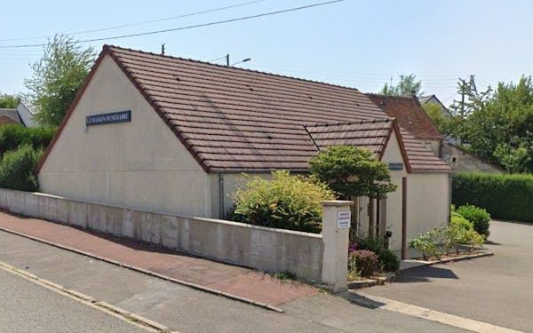 Photographie funérarium  de Pompes Funèbres et Marbrerie Pellodi - PFG de La Ferté-Bernard