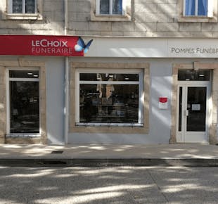 `photo de l'établissement de ${name}`