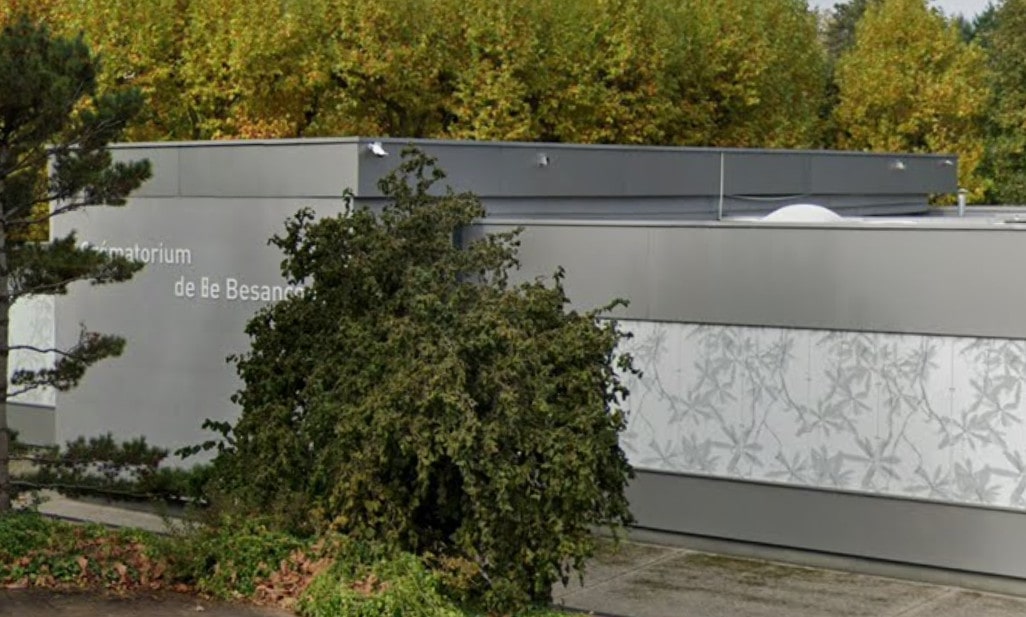 `photo de l'établissement de ${name}`