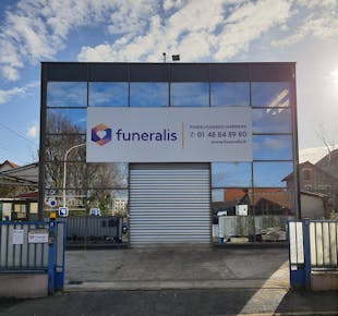`photo de l'établissement de ${name}`