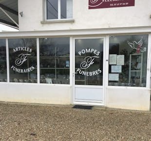 `photo de l'établissement de ${name}`