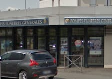 Devanture de Pompes Funèbres Générales
