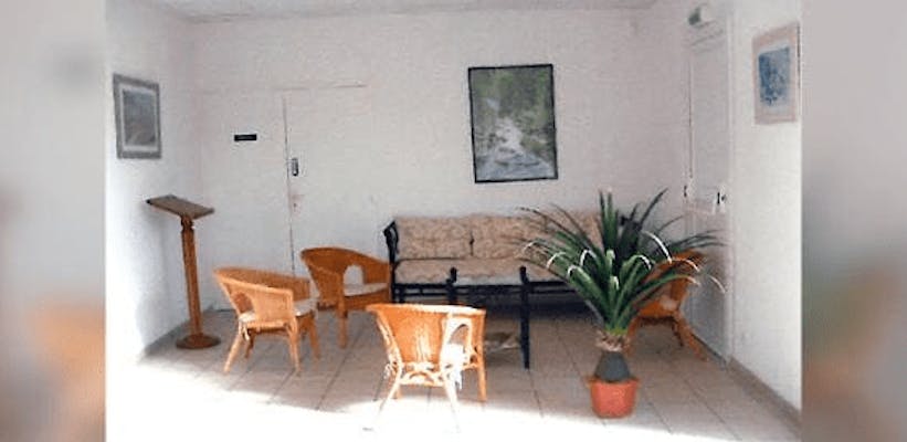 Photographie de la Pavillon Funéraire Les Muriers