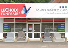 Devanture de Pompes Funèbres Caton