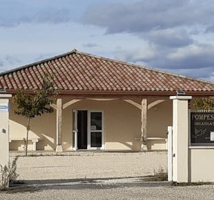 `photo de l'établissement de ${name}`
