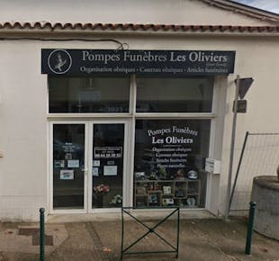 `photo de l'établissement de ${name}`