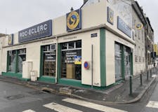 Devanture de Pompes Funèbres Roc-Eclerc