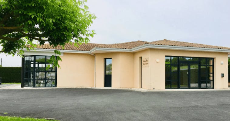 Photographie Pompes Funèbres Montigaud Frères de Chalais