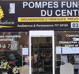 `photo de l'établissement de ${name}`