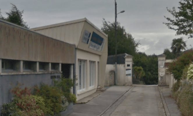 Photographie Pompes Funèbres et Marbrerie Jaumaux-Mazurier d'Équeurdreville-Hainneville