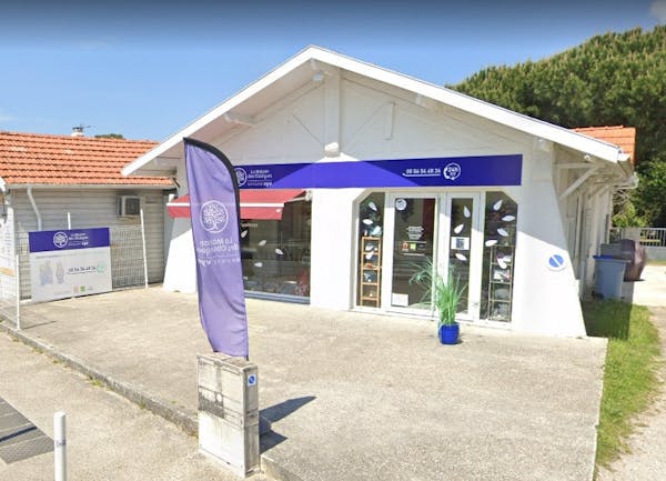 Photographie de la Centre Funéraire du Bassin de Gujan-Mestras
